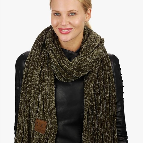CC hat and scarf Olive NWT - Picture 9 of 13